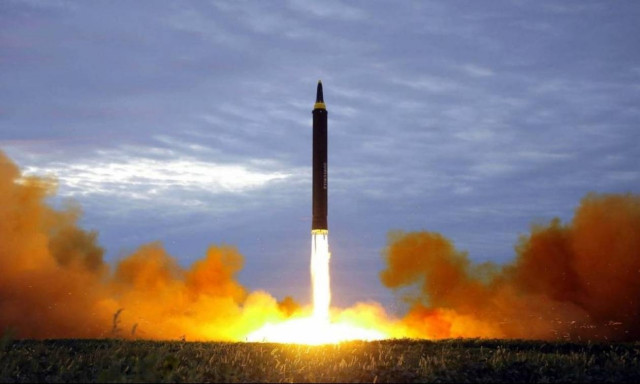 Κάποτε εχθροί, τώρα σύμμαχοι: Οι ΗΠΑ υπόσχονται να υπερασπιστούν την Ιαπωνία κόντρα στη Βόρεια Κορέα