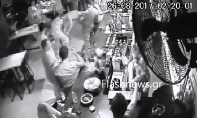Χανιά: Η πλάκα ξεπέρασε τα όρια - Αναίσθητος έπεσε τουρίστας σε μπαρ (vid)