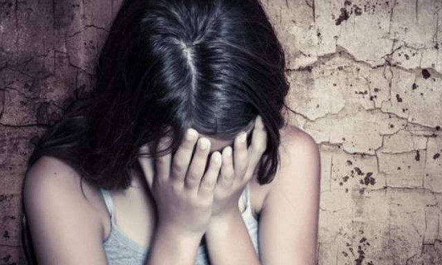 Φρίκη στην Αττική: Καθηγητής μουσικής αποπλάνησε τρεις ανήλικες μαθήτριές του