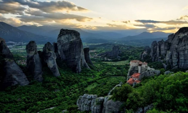 Αυτή είναι η ταινία με τις ομορφιές της Ελλάδας που διεκδικεί την πρωτιά σε διαγωνισμούς (vid)