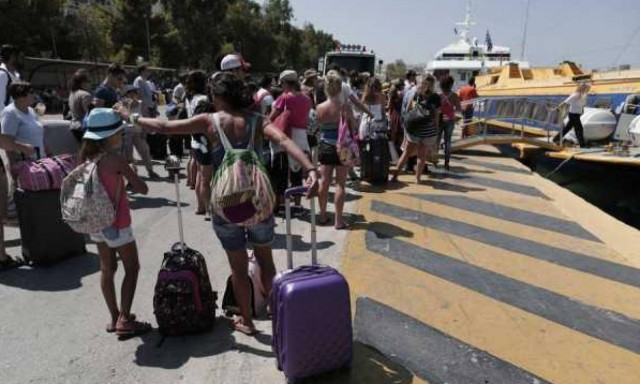 ΟΓΑ κοινωνικός τουρισμός: Βιαστείτε - Λήγει η προθεσμία για την παραλαβή των δελτίων