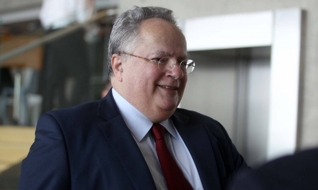 Στη Λετονία ο Κοτζιάς: Επαφές με την πολιτική ηγεσία της χώρας