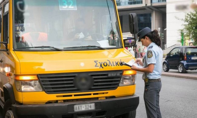 Με παραβάσεις σε λεωφορεία και φυλλάδια κυκλοφοριακής αγωγής άνοιξαν τα σχολεία (pics&vid)