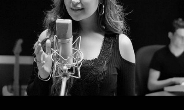 Τρομακτικά πλάνα: Φάντασμα σε video clip πασίγνωστης τραγουδίστριας (video)