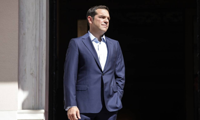 Πετρελαιοκηλίδα - Τσίπρας: Ενισχύστε τις επιχειρήσεις απορρύπανσης στον Σαρωνικό