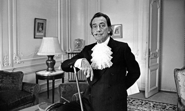 Εκταφιάστηκε ο Σαλβαδόρ Νταλί 28 χρόνια μετά το θάνατο του – Τι «αποκάλυψε» το DNA (Vid)