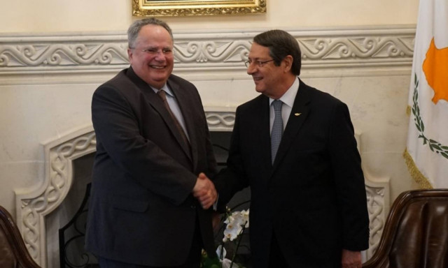 Συνάντηση Κοτζιά – Αναστασιάδη για Κυπριακό: Πάντα ενιαία η γραμμή Ελλάδας και Κύπρου