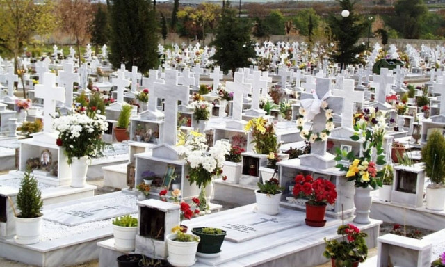 Κρήτη: Σύντομα κάμερες ... και στα νεκροταφεία!