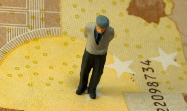 Συντάξεις Οκτωβρίου 2017: Δες πότε θα μπουν τα χρήματα στον λογαριασμό σου