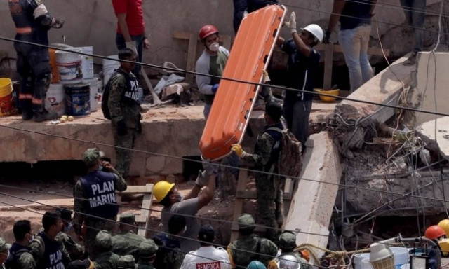 Σεισμός Μεξικό - Ανατροπή: Δεν αγνοείται κοριτσάκι στο σχολείο, αλλά ένας ενήλικας