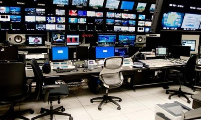 Ροζ σκάνδαλο σε τηλεοπτικό σταθμό!