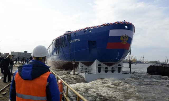 Αυτό είναι το παγοθραυστικό «κτήνος» των Ρώσων (vid)