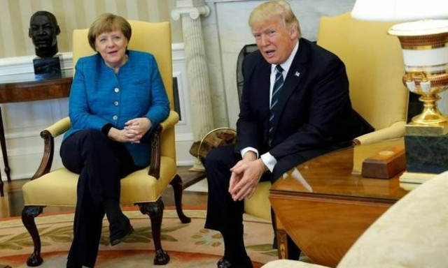 Γιατί ο Τραμπ τηλεφώνησε ξαφνικά στην Άνγκελα Μέρκελ