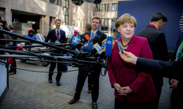 Γερμανικές εκλογές: Η πρώτη «παγωμένη» αντίδραση της Μέρκελ