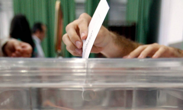 Δημοσκόπηση κόλαφος για την κυβέρνηση - Ποια κόμματα «γκρεμίζονται»