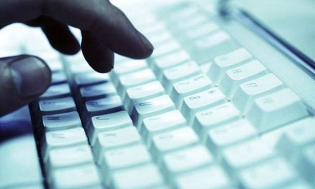 Εξιχνιάστηκε υπόθεση ηλεκτρονικής απάτης με αεροπορικά εισιτήρια: Το κόλπο με την πιστωτική κάρτα