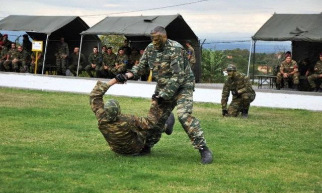 Στρατιωτικοί Αγώνες: Μηχανοκίνητοι εναντίον Καταδρομέων