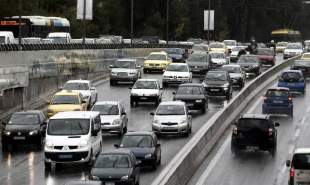 ΤΩΡΑ: Μποτιλιάρισμα στους δρόμους της Αθήνας – Ποιες περιοχές να αποφύγετε