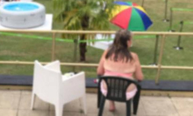 Δημοσιογράφοι στα... άδυτα του φεστιβάλ σεξουαλικής ανταλλαγής ζευγαριών (pics)