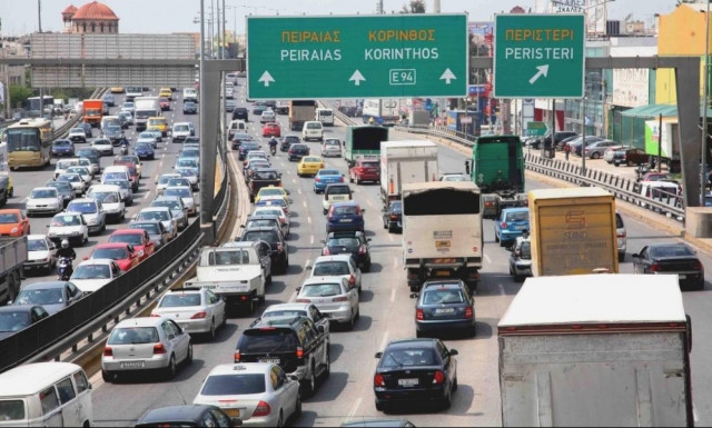 ΤΩΡΑ: Μποτιλιάρισμα στον Κηφισό – Δείτε τι έχει γίνει