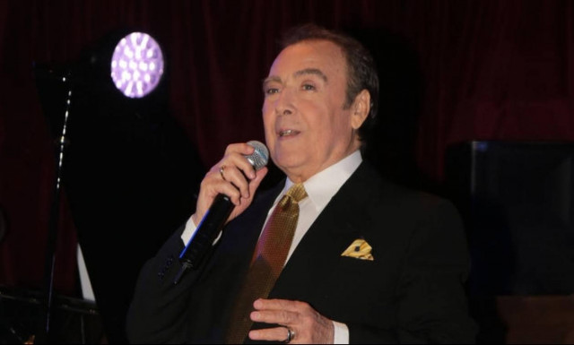 Κρίσιμες ώρες για τον Τόλη Βοσκόπουλο: Μεταφέρθηκε στο νοσοκομείο