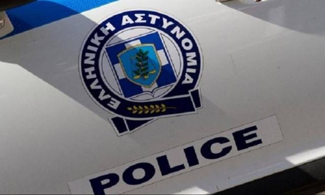 Απίστευτα πράγματα: Έβαζε αγοράκι να κάνει τον τσιλιαδόρο, ενώ «άδειαζε» σπίτια