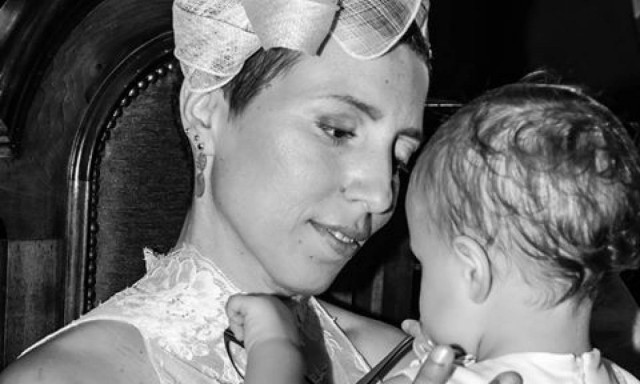 Ράγισε καρδιές 40χρονη μητέρα: Τα 17 δώρα που άφησε στην κόρη της πριν πεθάνει (vid)