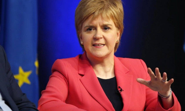 Η σκωτσέζα πρωθυπουργός καλεί την Ισπανία να «αλλάξει πορεία»