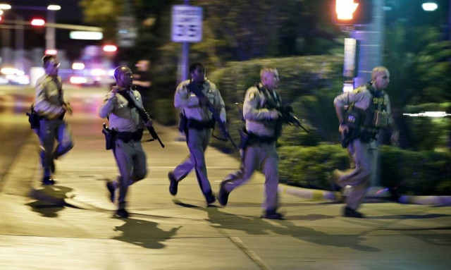 Μακελειό Λας Βέγκας: Οι πρώτες πληροφορίες για τον δράστη (Vid)