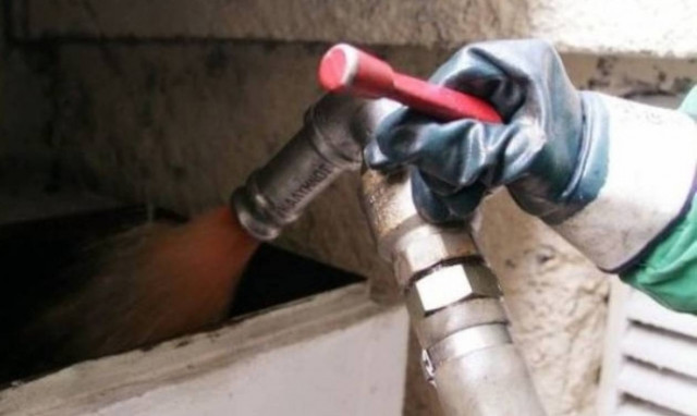 Πετρέλαιο θέρμανσης: Αυτές θα είναι οι φετινές τιμές - Ποιοι θα πάρουν το επίδομα