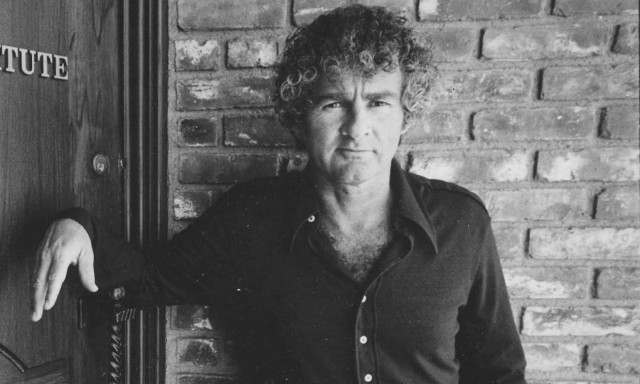 Πέθανε ο «αιρετικός» ψυχολόγος Άρθουρ Τζάνοφ που θεράπευε τους ασθενείς του με κραυγές (Vids)