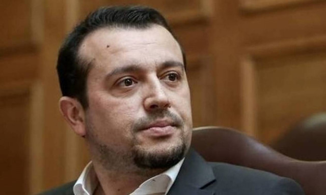 Η απάντηση του Νίκου Παππά στον Διονύση Τσακνή για την παραίτηση από την ΕΡΤ