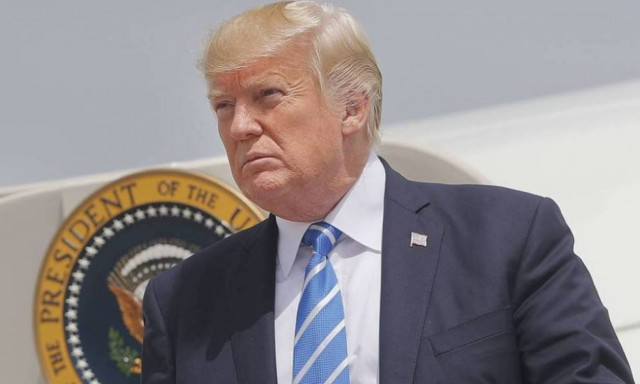 Στο Λας Βέγκας ο Τραμπ: Δίπλα στα θύματα της πολύνεκρης επίθεσης