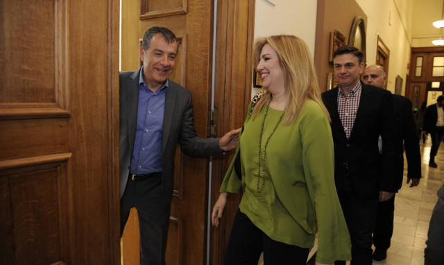 Στα «χαρακώματα» Γεννηματά και Θεοδωράκης για τις εκλογές στην Κεντροαριστερά