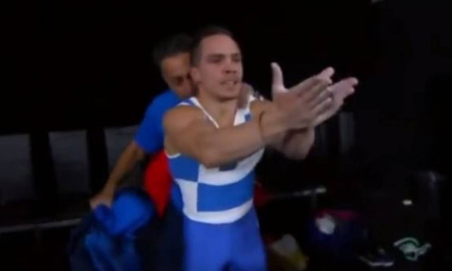 Λευτέρης Πετρούνιας: Ο τρελός πανηγυρισμός του «άρχοντα των κρίκων» - Τι φώναξε στους φωτογράφους