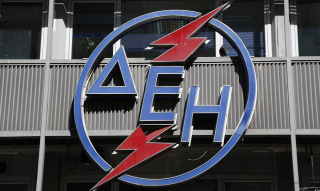 Απίστευτο: Η ΔΕΗ έτοιμη να πουλήσει 500.000 πελάτες της!