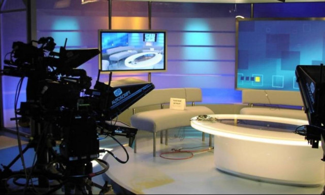 Γεννητούρια σήμερα για πασίγνωστη δημοσιογράφο; - Μπήκε πριν από λίγο στο μαιευτήριο