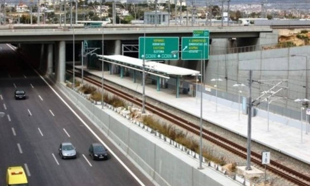 Attiki Odos' exit 8 to close on Sat 23:00 until Sun 08:00