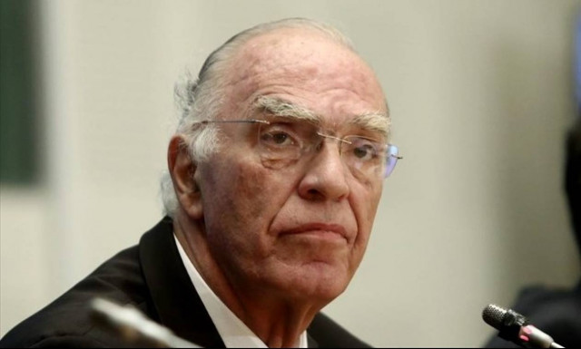 «Ήξεις αφήξεις» από Λεβέντη: Τη Δευτέρα θα αποφασίσω εάν θα παραιτηθώ