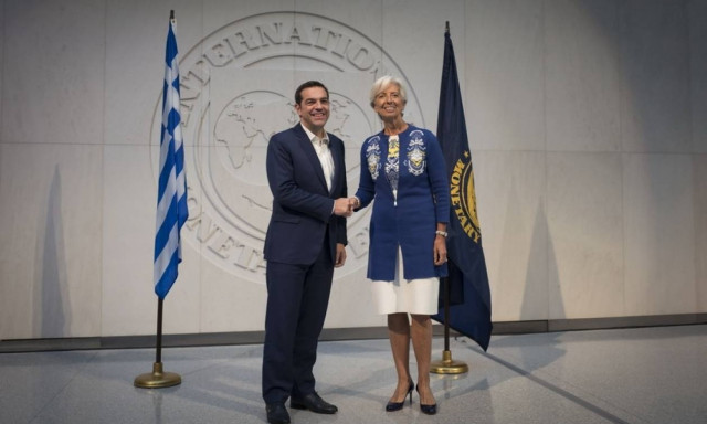 Σε θερμό κλίμα η συνάντηση του Αλέξη Τσίπρα με την Κριστίν Λαγκάρντ (pics+vids)