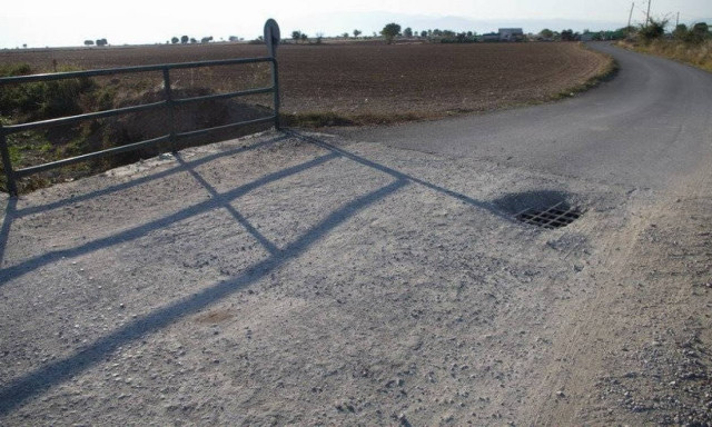 Κι όμως αυτό που βλέπετε είναι δρόμος στην Κοζάνη το 2017