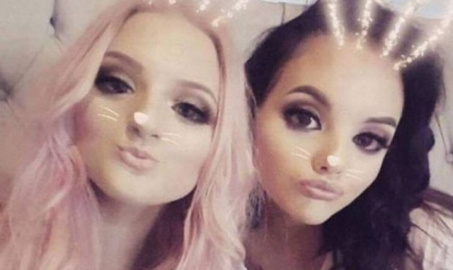 ΣΟΚ: Ξύπνησε από τρακάρισμα, βγήκε στο δρόμο και είδε την 19χρονη κόρη της να πεθαίνει