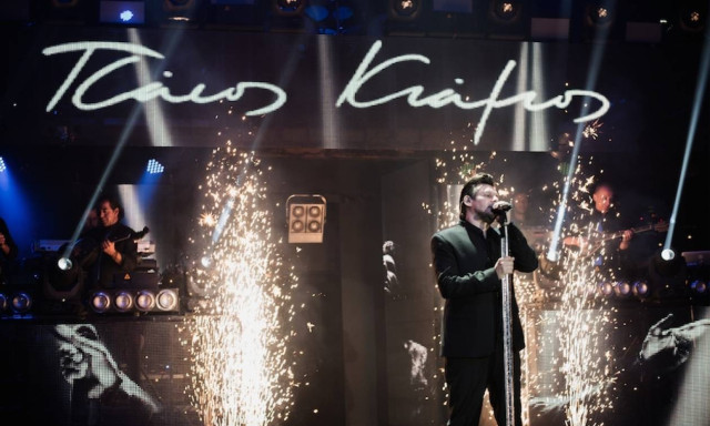 Πάνος Κιάμος – Αντύπας: Ένας μήνας απόλυτης επιτυχίας στο «Club 22»!