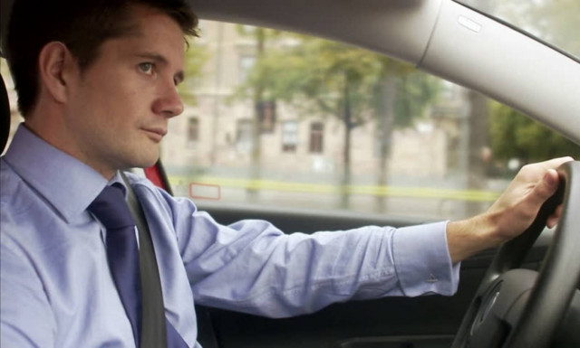 Πέντε τρόποι για να μειώσετε τα έξοδα του αυτοκινήτου