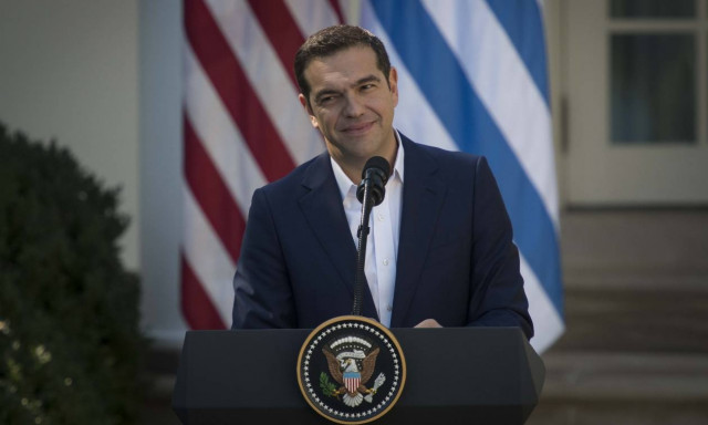 Τσίπρας εναντίον Μητσοτάκη: Η αντιπολίτευση του κωνείου αποτελεί αστείρευτη πηγή μαύρου χιούμορ