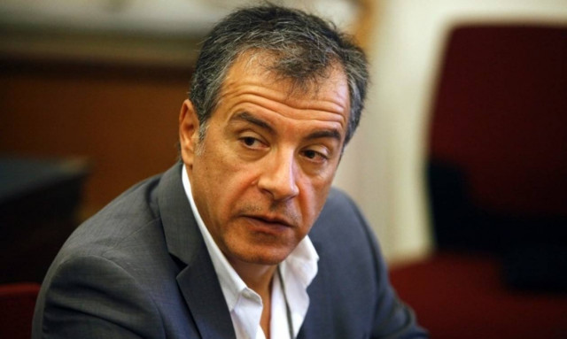 Θεοδωράκης: Μπορώ να είμαι και στρατιώτης και στρατηγός