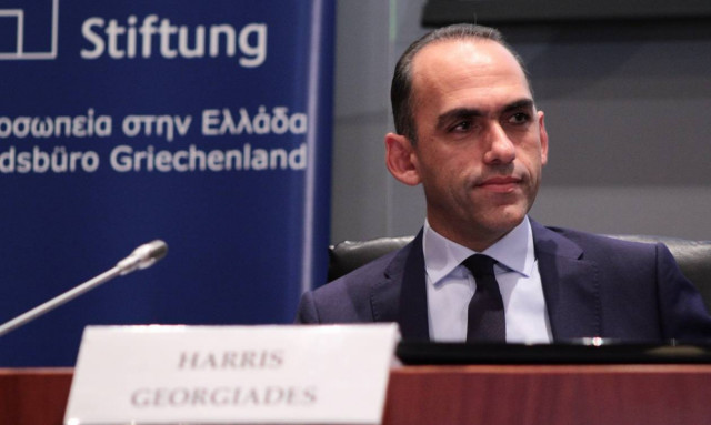 «Καμπανάκι» από τον Κύπριο ΥΠΟΙΚ: Η αύξηση φόρων σε περίοδο ύφεσης επιδεινώνει την κατάσταση