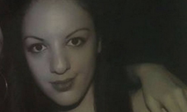 Δώρα Ζέμπερη: Στα χέρια της νεκρής 32χρονης η «ταυτότητα» του δολοφόνου