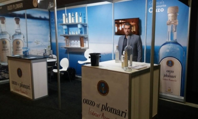 Το Ούζο Πλωμαρίου Ισιδώρου Αρβανίτου ταξιδεύει την Ελλάδα σε κάθε γωνιά της γης