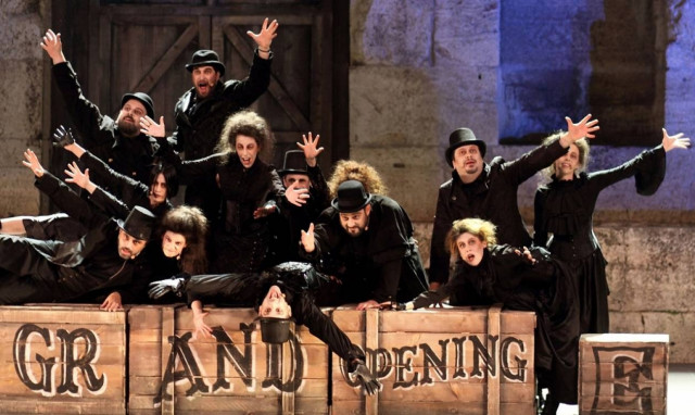 Sweeney Todd: Ο δαιμόνιος κουρέας της Fleet Street επιστρέφει στο Μέγαρο!